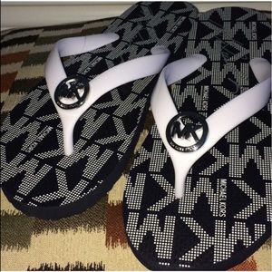 Michael Kors Flip Flops NWOT- color navy & white